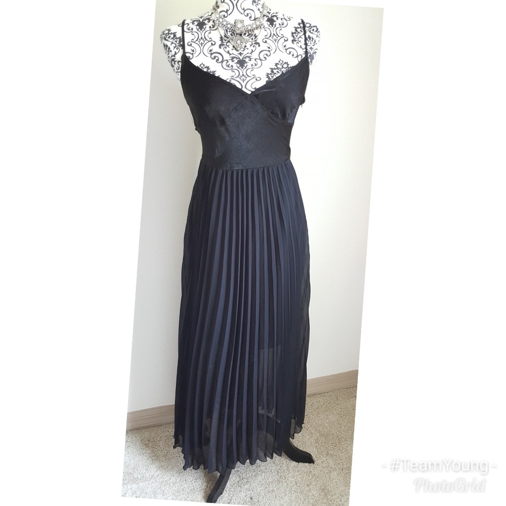 Black Pleated Maxi Dress